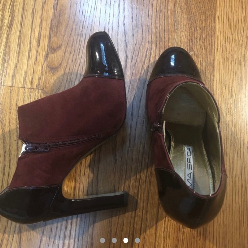 VIA SPAIGA Oxford heels, size 6.5